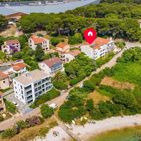 Seaside 067 By Guide * Pula