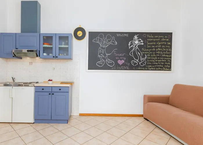 Seaside 067 By Guide Pula