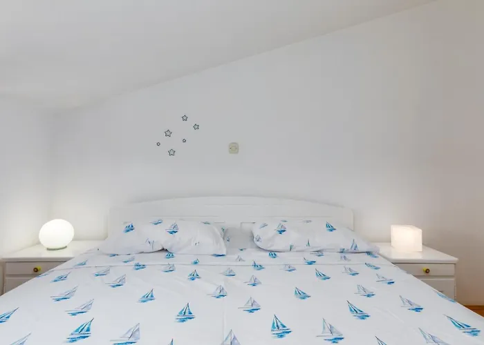 Seaside 067 By Guide Apartment